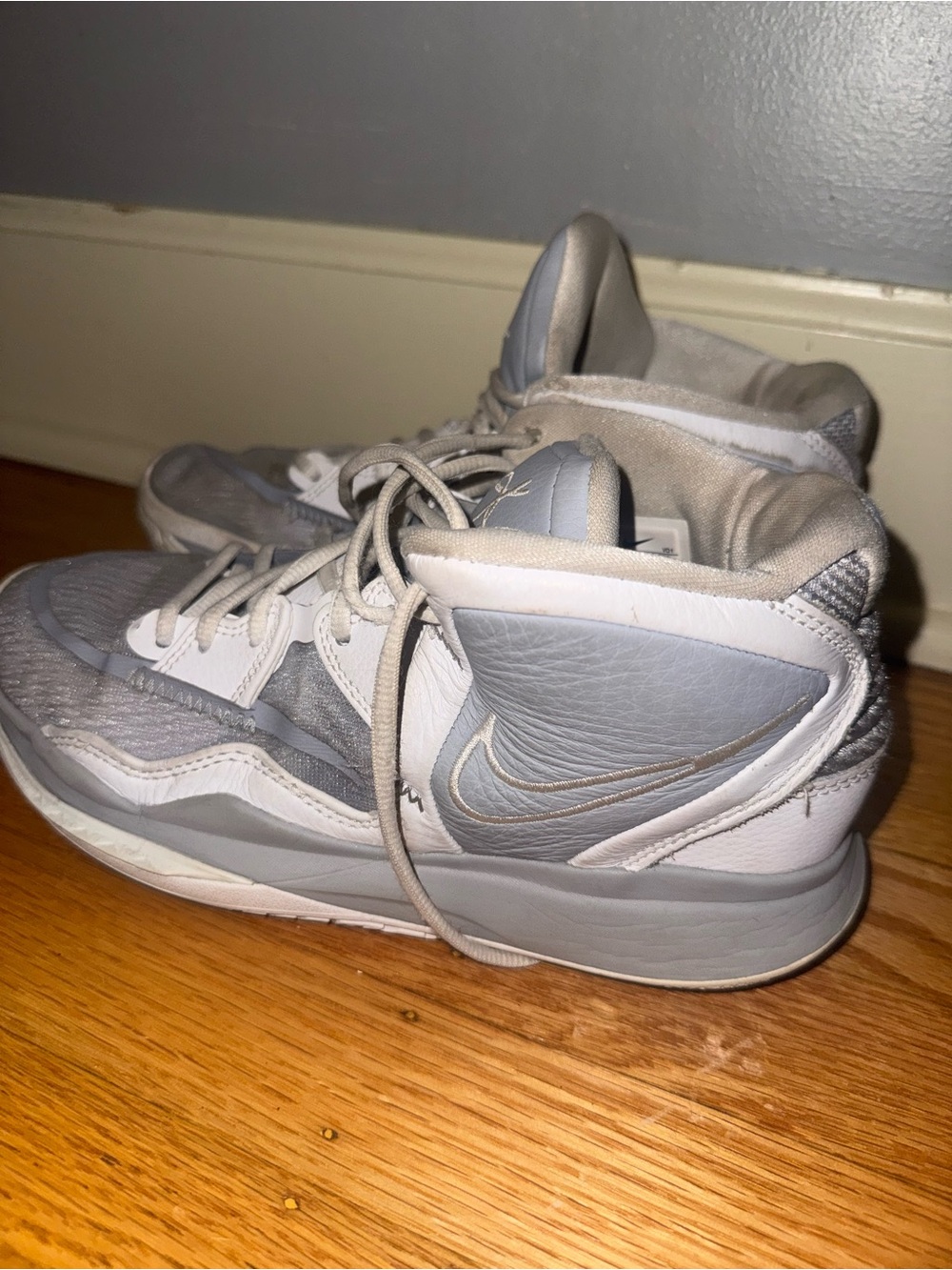 Nike Kyrie Infinity Tb “Wolf Grey”, - Kyrie 8 Team Bank (Tb) Wolf Grey View 2